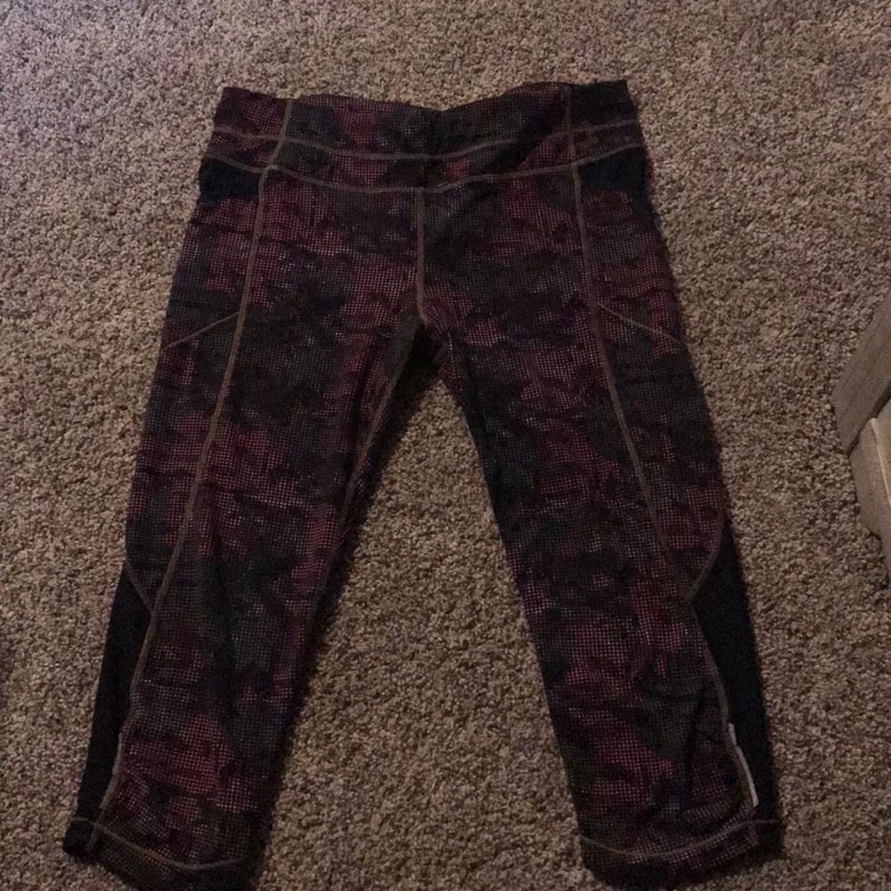 Woman’s Athleta Track pants